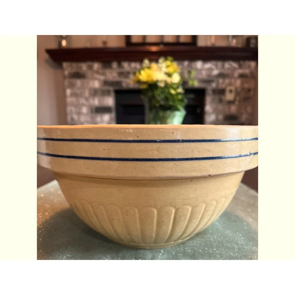 Vintage Red Wing Stoneware Mixing Bowl Blue Band Paneled Saffronware  9 Inch